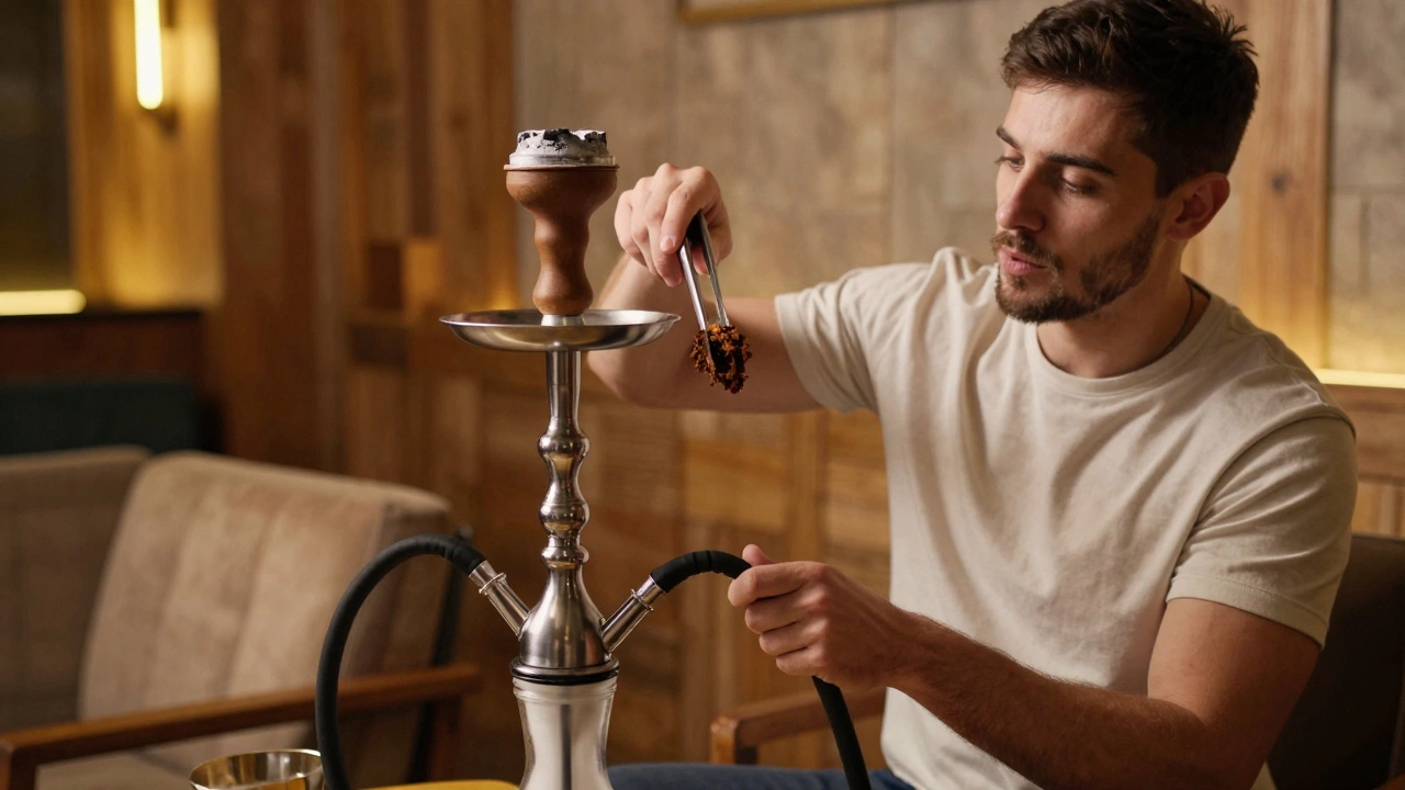 Робота кальянщиком в Києві: вакансії, зарплати, умови та поради для новачків